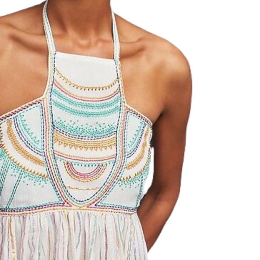 NWT Anthropologie halter top white with multicolor embroidery size 10 - Picture 2 of 6